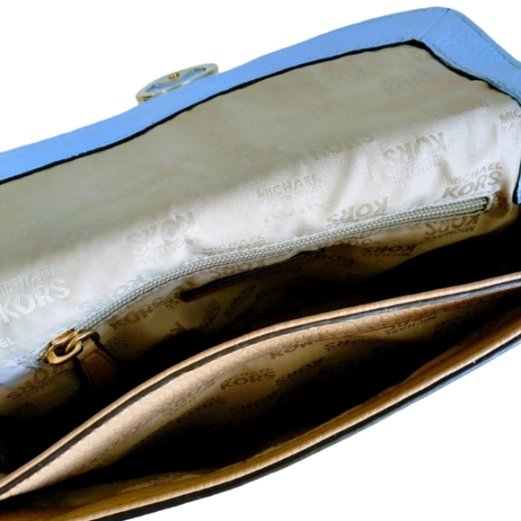 Michael Kors Vanna Leather Crossbody Bag - Picture 13 of 15